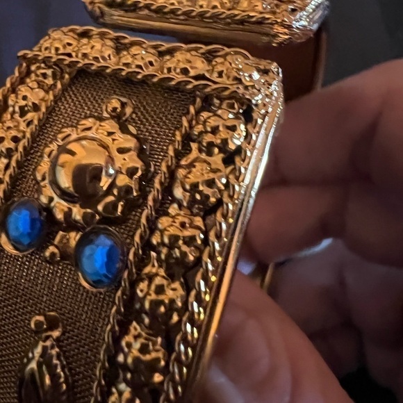 Two fun costume bangles! Gold toned metal “crown” with hinge and black fabric - Picture 2 of 5